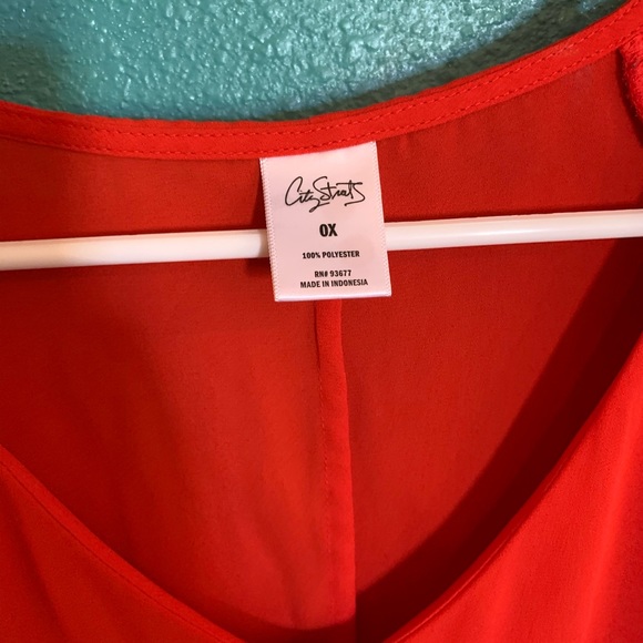 Blouse - Picture 2 of 3